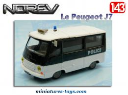 Le fourgon Peugeot J7 Police en miniature par Norev au 1/43e