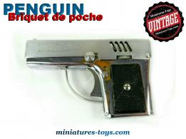 Le Briquet de poche pistolet automatique Aurora 45 vintage 1970 par Penguin