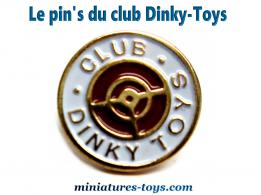 Le pin's épinglette du Club Dinky Toys en métal par Atlas Collections