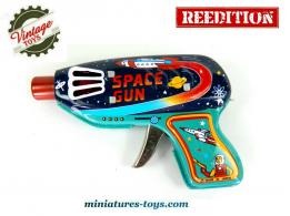 Un joli pistolet jouet Space Fun de l'espace en métal de style vintage