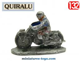 La moto miniature avec motard par Quiralu au 1/32e