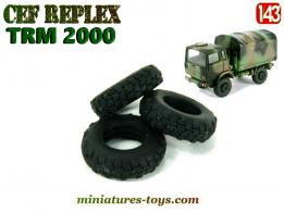 Le pneu du Renault TRM-2000 miniature de Cef Replex au 1/43e
