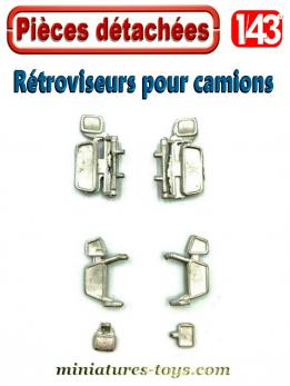 Les quatre rétroviseurs rectangulaires pour camions miniatures au 1/43e