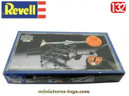 Le missile Nike Ajax Sam avec son lanceur par Revell au 1/32e