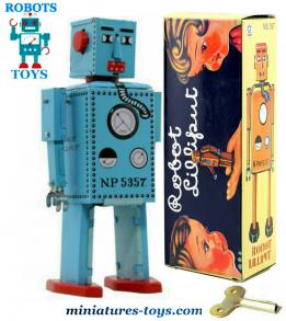 Le robot jouet Lilliput bleu de style ancien vintage reproduit en métal