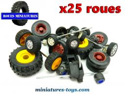 Un lot de 25 grosses roues pour voitures miniatures et divers véhicules