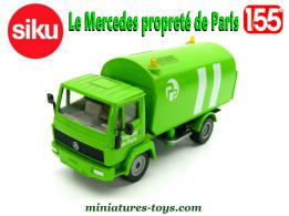 Le camion Mercedes de nettoiement propreté de Paris en miniature Siku au 1/55e