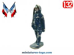 la figurine en métal du chasseur alpin français années 1940 défilant par LR 1/32e