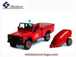 La Land Rover Defender 110 pick-up pompiers en miniature de Solido au 1/43e