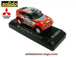 La Mitsubishi Pajero rallye raid Paris Dakar 2004 en miniature de Solido au 1/43e