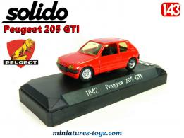 La Peugeot 205 GTI rouge en voiture miniature Solido au 1/43e