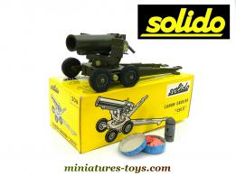 L'obusier lourd de 250 mm sur roues en miniature de Solido en boite jaune
