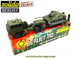 Le Berliet T12 semi remorque porte char avec AMX 30 miniature Solido au 1/50e