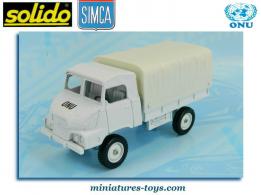 Le camion Simca Unic 4x4 Marmon blanc UN miniature de Solido au 1/50e
