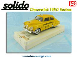 La voiture Chevrolet 1950 Sedan Taxi en miniature par Solido au 1/43e