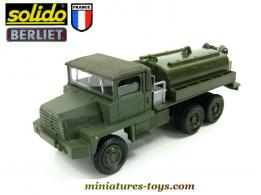 Le camion Berliet GBC 8 Kt citerne militaire en miniature de Solido au 1/50e