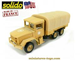 Le camion militaire Kaiser Jeep 6x6 M34 sable en miniature de Solido au 1/50e
