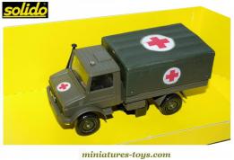 Le Mercedes Unimog U 400 sanitaire bâché miniature de Solido au 1/50e
