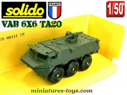 Le VAB 6x6 Renault vert avec une tourelle TA 20 en miniature de Solido au 1/50e