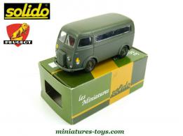 Le fourgon Peugeot D4 militaire en miniature de Solido au 1/50e