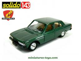 La Peugeot 604 SL verte de 1975 en voiture miniature par Solido au 1/43e