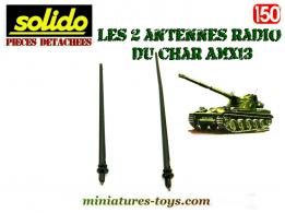 Les deux antennes radio noires du char AMX13 miniature de Solido au 1/50e