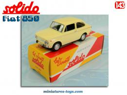 La Fiat 850 beige de 1969 en miniature par Solido au 1/43e