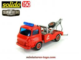 Le Saviem SG4 dépanneuse pompiers en miniature de Solido au 1/50e