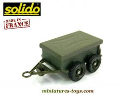 La remorque militaire a deux essieux en miniature de Solido au 1/48e