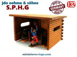 L'écurie bois western en miniature par SPHG JDO OEHME und Söhne au 1/32e