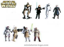 Un ensemble de 8 figurines Hasbro 2009 et leurs accessoires Star Wars
