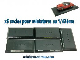 Un lot de 5 supports de présentations pour exposer vos voitures miniatures
