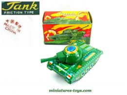 Le char jouet vintage Tank 074 en métal et a friction