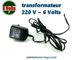 Le transformateur 220 V - 6 Volts pour circuits de voitures ou trains miniatures