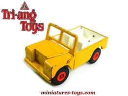La Land Rover jaune miniature de Triang au 1/32e