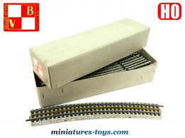 La boite de huit grands rails courbes GR miniatures par VB France au HO