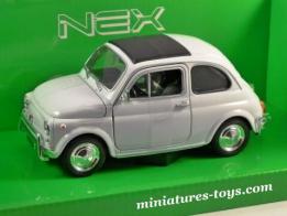 La Fiat 500 1965 blanche en miniature de Welly et Nex models au 1/24e