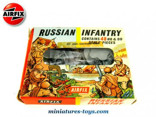 Soldats Russes Modernes Airfix – 1/32 – Boîte Complète – Non Peints – 11-20 Pièces