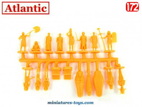 la-boite-de-figurines-de-la-cour-du-pharaon-gyptien-par-atlantic-au-1
