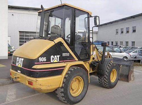 CATERPILLAR 906 M CHARGEUSE SUR PNEUS COMPACT AVEC FIGURINE