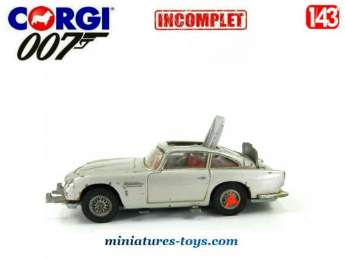 Voitures miniatures james bond 007 on sale