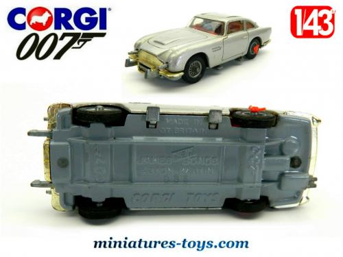 La DB5 Aston Martin de James Bond en miniature Corgi au 1/36e