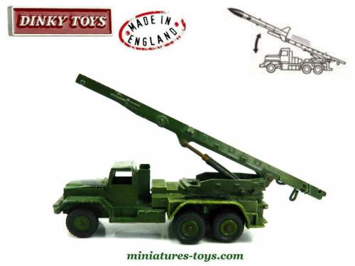 DINKY TOYS, lance fusée d'origine militaire honest john, ROUES NOIRES, beau b