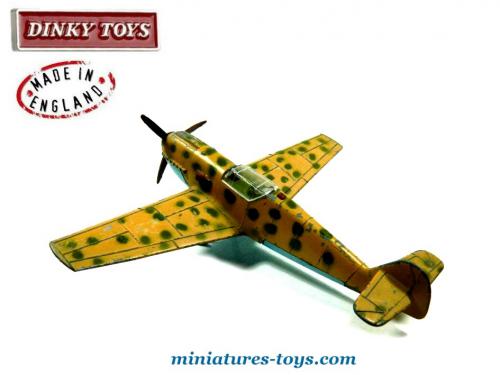 Dinky toys GB - Avion Spitfire, neuf en boite ref 719 , blister abimé