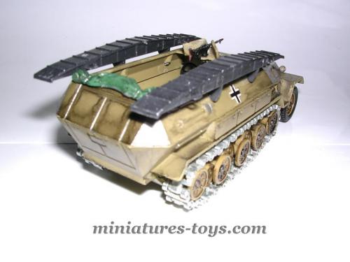 873431_5