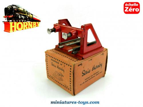 Lot De Rails Et Signaux Hornby O - Heurtoir, Alimentation, Passage à Niveau - Bon État