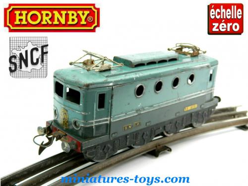 Hornby 0 - Train set (3) - BB 8051 and 2 carriages - SNCF