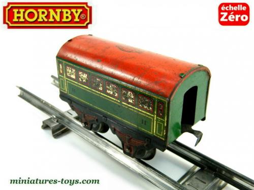 Hornby échelle 0 - Ancienne Voiture Voyageurs 2ème Classe - Verte - Époque 3 - Vintage