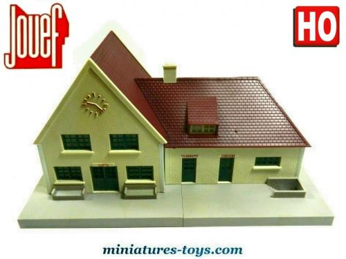 La gare de Neuvy en miniature montée par Jouef au H0 HO 1/87e