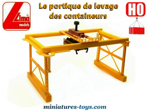 Cabane Sur Pilotis Carl En Bois Brut Avec Portique Double Et Toboggan Vert. L7121825